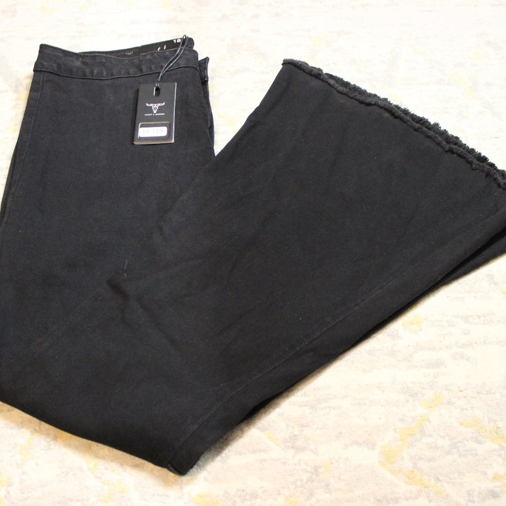 L&B Lucky & Blessed Womens Black Jeans Size 18 High Rise Flare Fringe (bn)